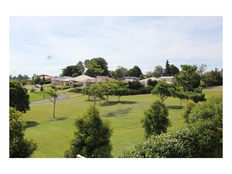 18 Moonstone Boulevard ‘Sunstone Gardens’, Maleny QLD 4552