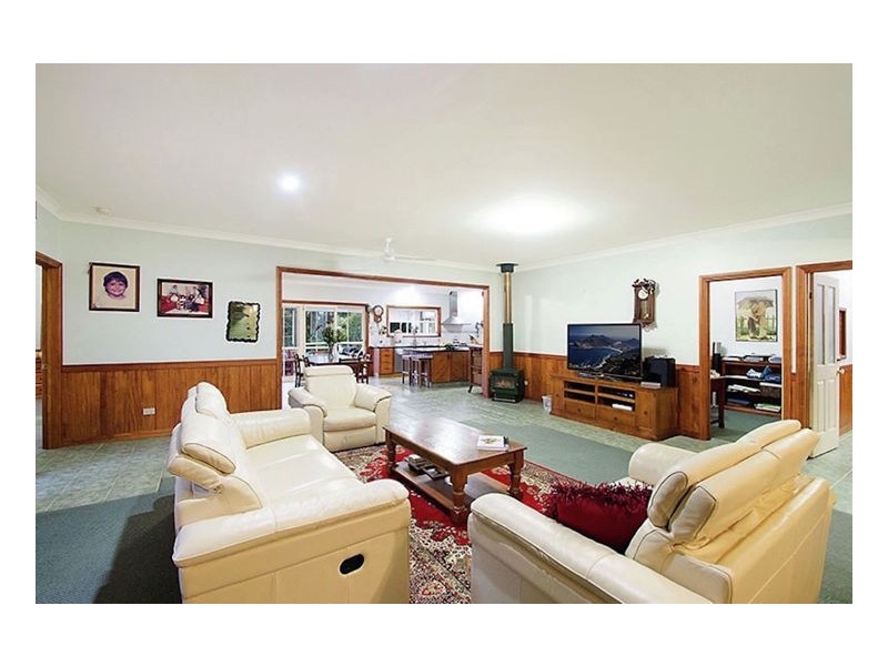 396 Flaxton Drive, Flaxton QLD 4560