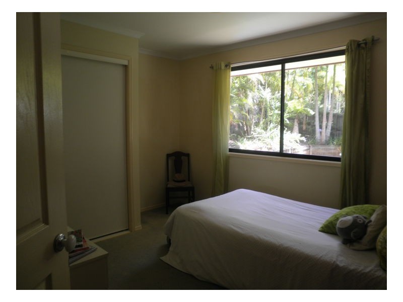 33 Fern Gully Place, Mooloolah Valley QLD 4553