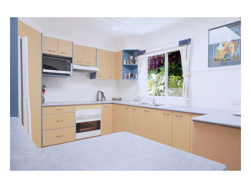 9 Boongala Avenue, Montville QLD 4560