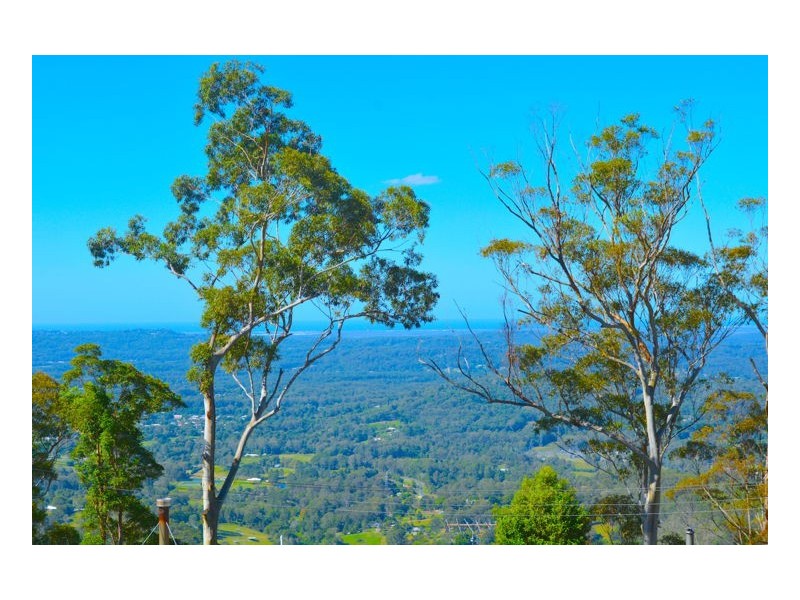 9 Boongala Avenue, Montville QLD 4560