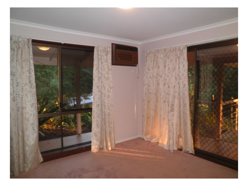 194 Kureelpa Falls Rd, Kureelpa QLD 4560