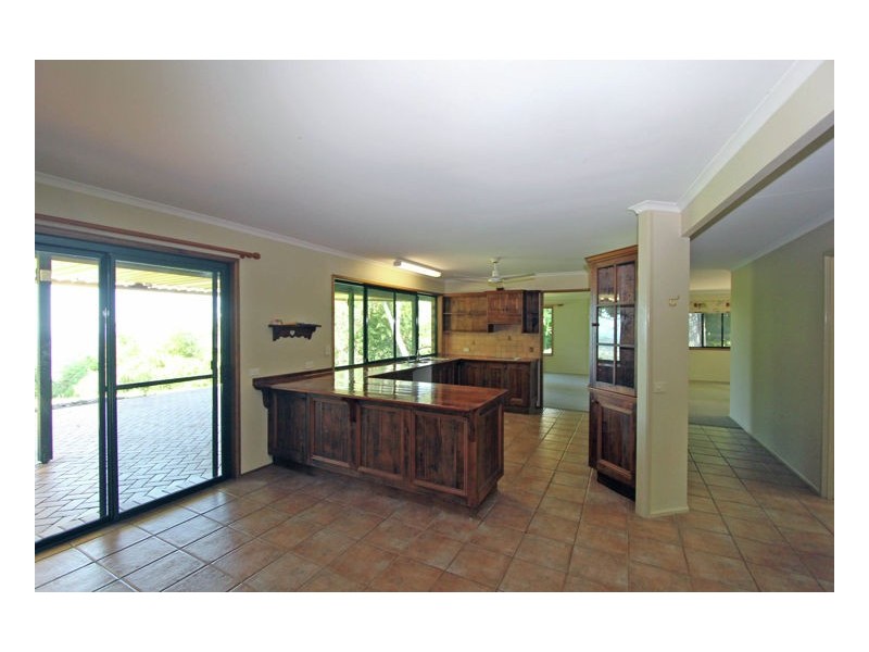 Dulong QLD 4560