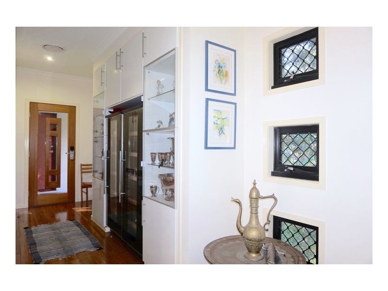 2 Meadowood Rise, Mapleton QLD 4560