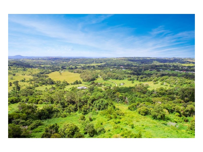 12 Lantana Lane, Mapleton QLD 4560