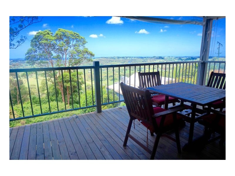 12 Lantana Lane, Mapleton QLD 4560