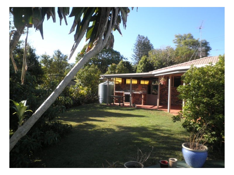 12 Warruga St, Mapleton QLD 4560