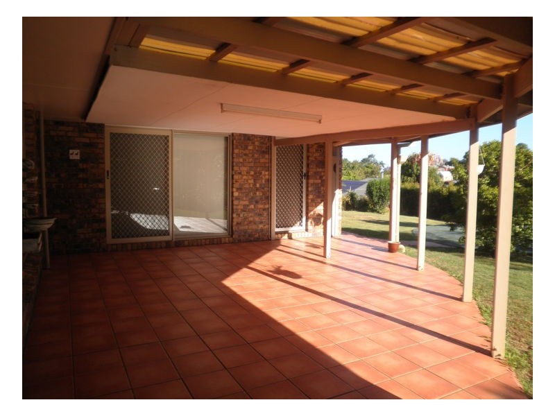 12 Warruga St, Mapleton QLD 4560