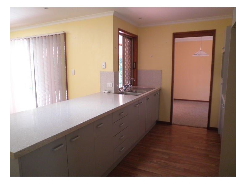 12 Warruga St, Mapleton QLD 4560