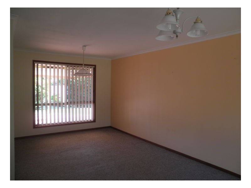 12 Warruga St, Mapleton QLD 4560