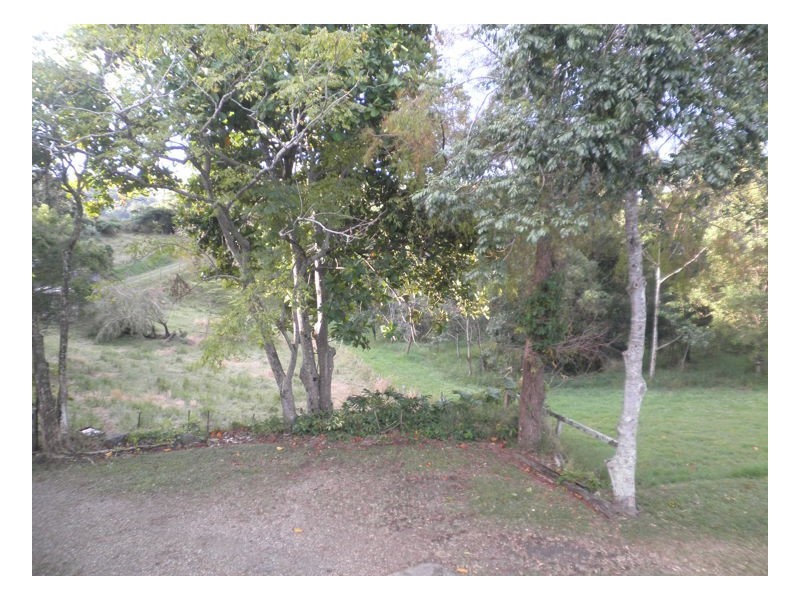 833 Nambour Mapleton Road, Mapleton QLD 4560