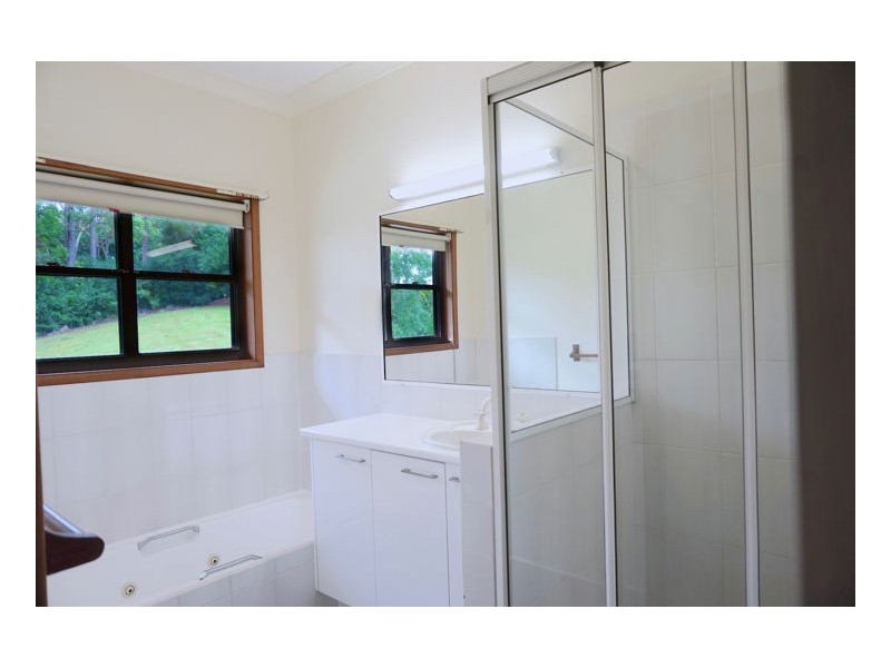42 Gardners Lane, Maleny QLD 4552
