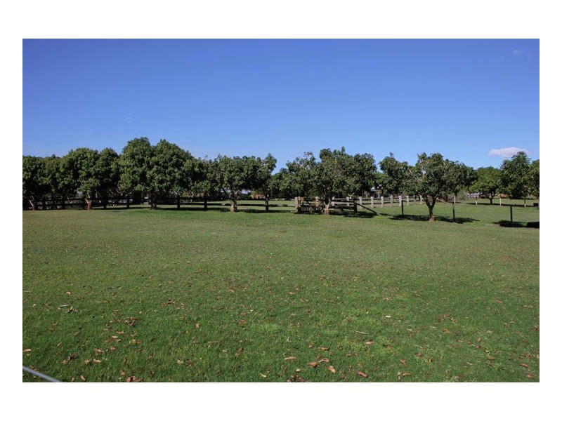 159 Commissioners Flat Road, Peachester QLD 4519