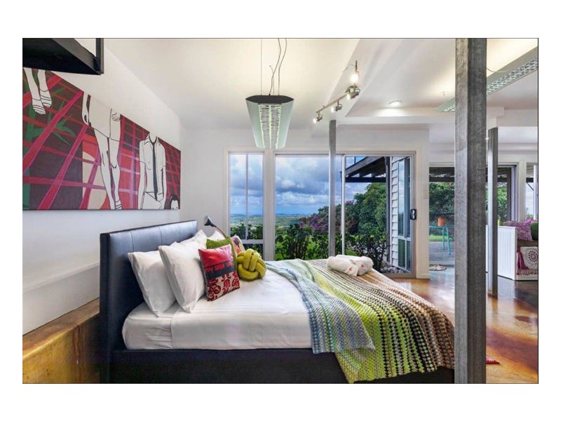 13 Flaxton Drive, Mapleton QLD 4560