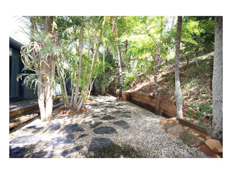 11 Crystal Street, Mapleton QLD 4560