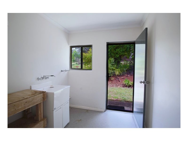 11 Daymar Road, Mapleton QLD 4560