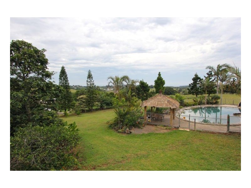 2 Honeyeater Lane, Maleny QLD 4552