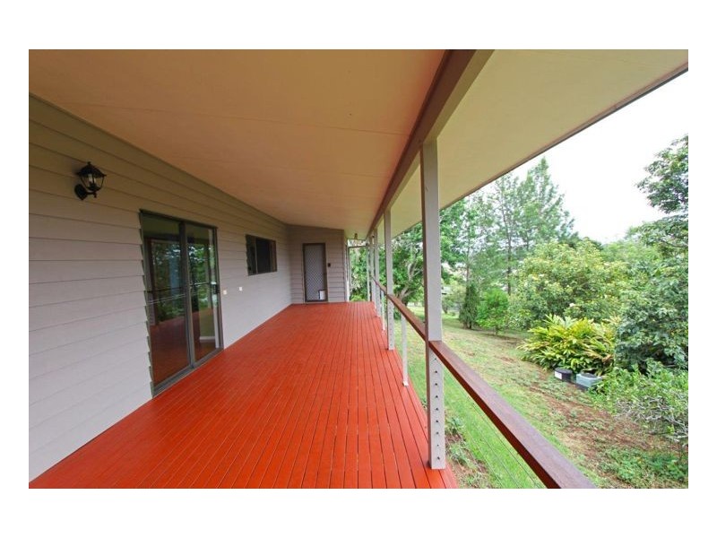 2 Honeyeater Lane, Maleny QLD 4552