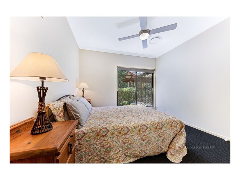 2 Meadowood Rise, Mapleton QLD 4560