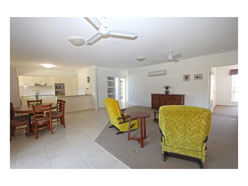 Villa 91/23 Macadamia Drive ‘Living Gems’, Maleny QLD 4552