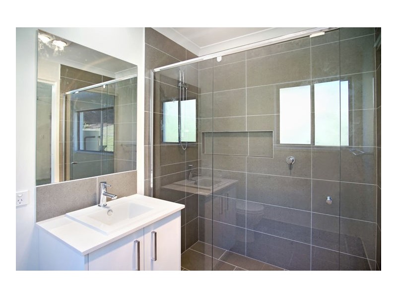 18 Tramline Rise The Grove, Burnside QLD 4560