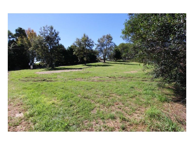 23 Eagles Nest Court, Bald Knob QLD 4552