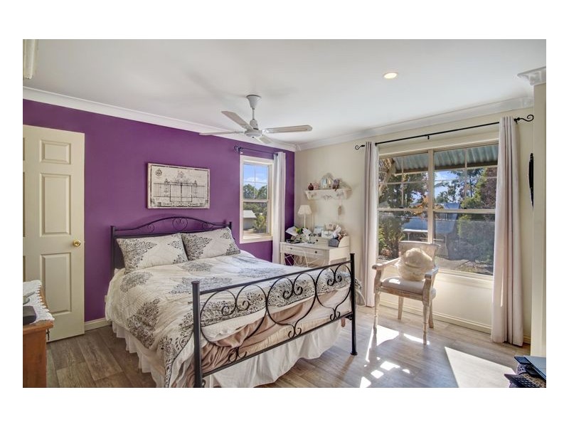 4 Emu Walk, Mapleton QLD 4560