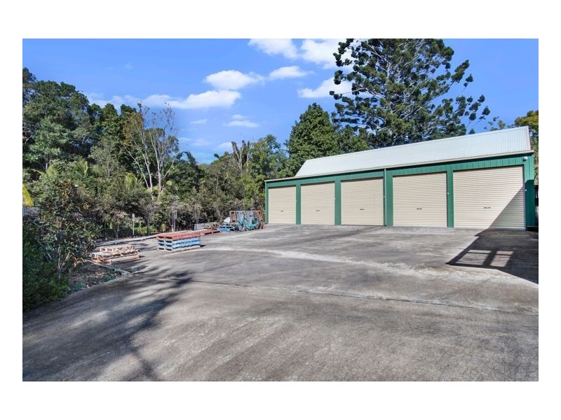 4 Emu Walk, Mapleton QLD 4560