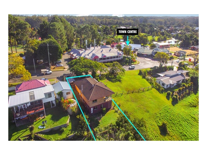 11 Flaxton Drive, Mapleton QLD 4560