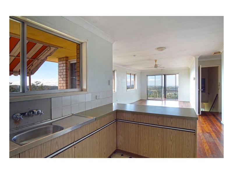 11 Flaxton Drive, Mapleton QLD 4560