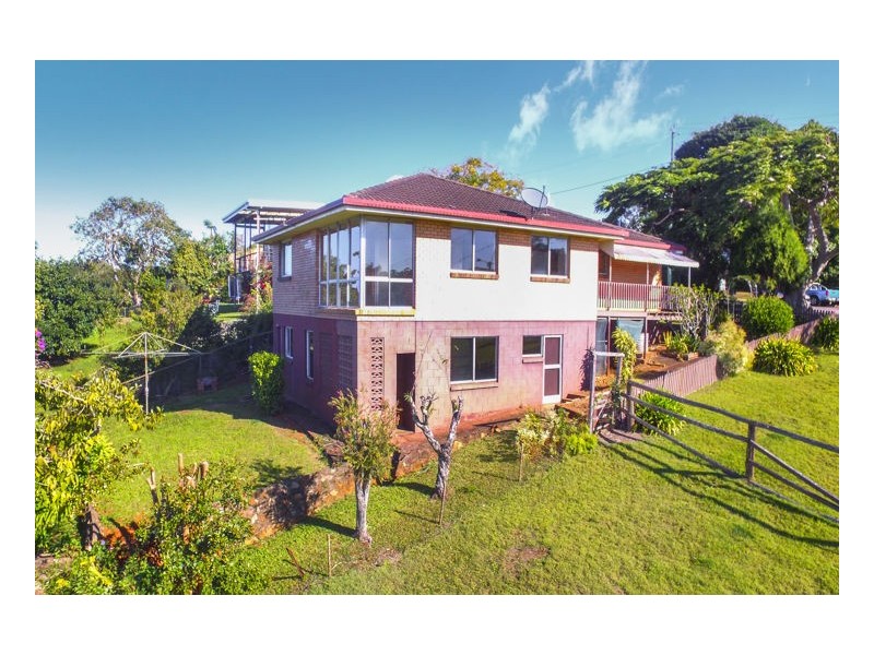 11 Flaxton Drive, Mapleton QLD 4560