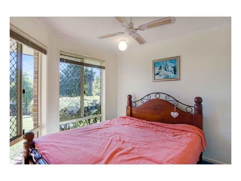 6 Kings Place, Burnside QLD 4560