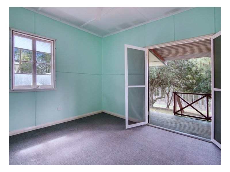 425-427 Kureelpa Falls Road, Kureelpa QLD 4560