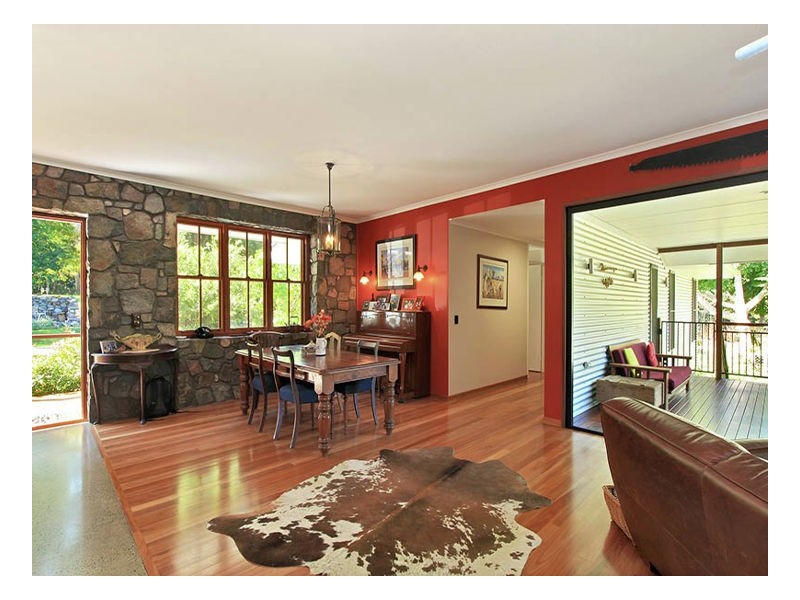 Maleny QLD 4552