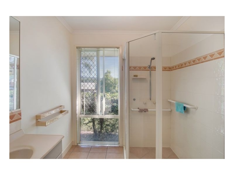 6 Kings Place, Burnside QLD 4560