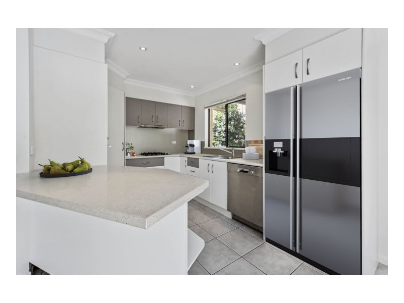 15 Crystal Street, Mapleton QLD 4560