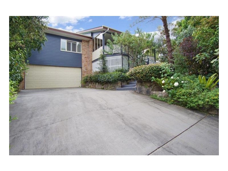 19 Fig Street, Maleny QLD 4552