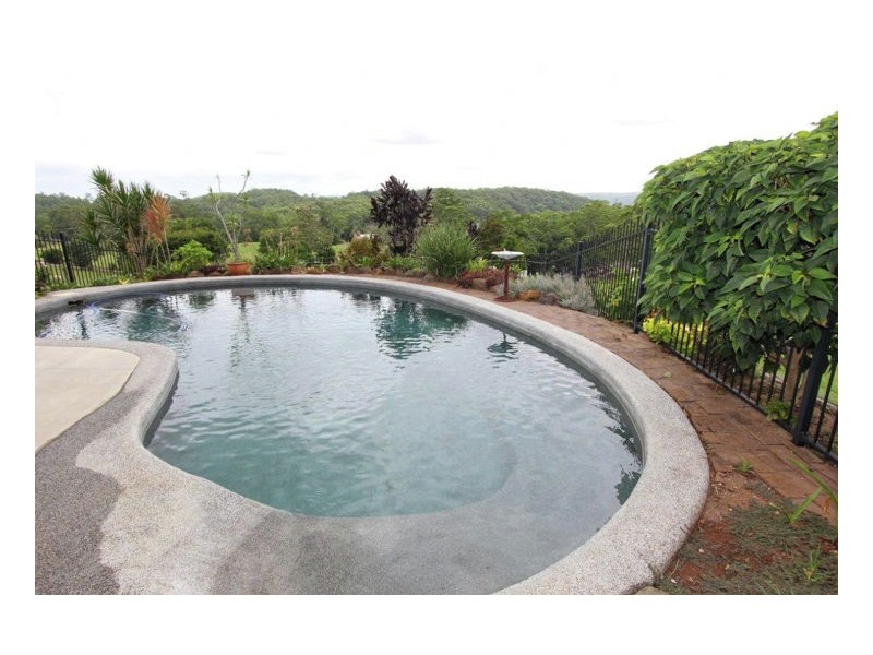 15 Sommers Road, Witta QLD 4552