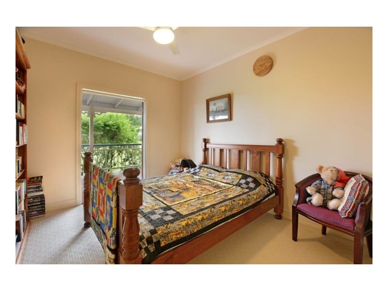 19 Ringwood Lane, Mapleton QLD 4560
