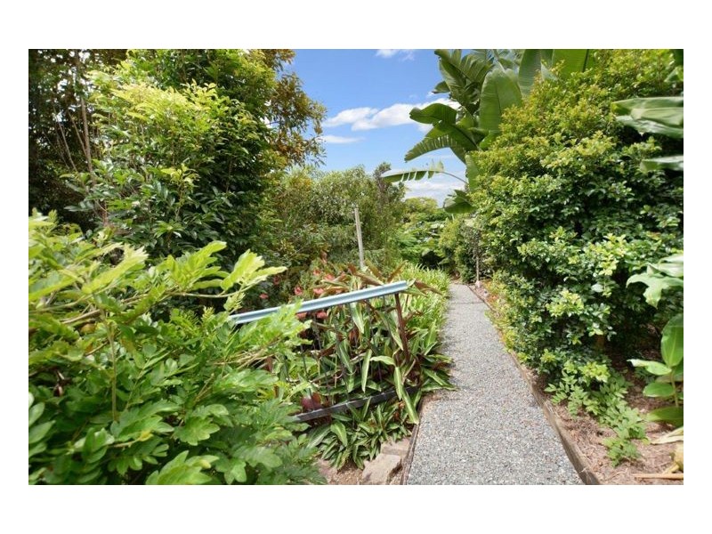 19 Ringwood Lane, Mapleton QLD 4560