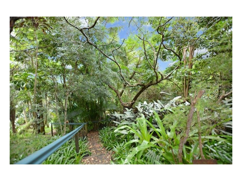 19 Ringwood Lane, Mapleton QLD 4560