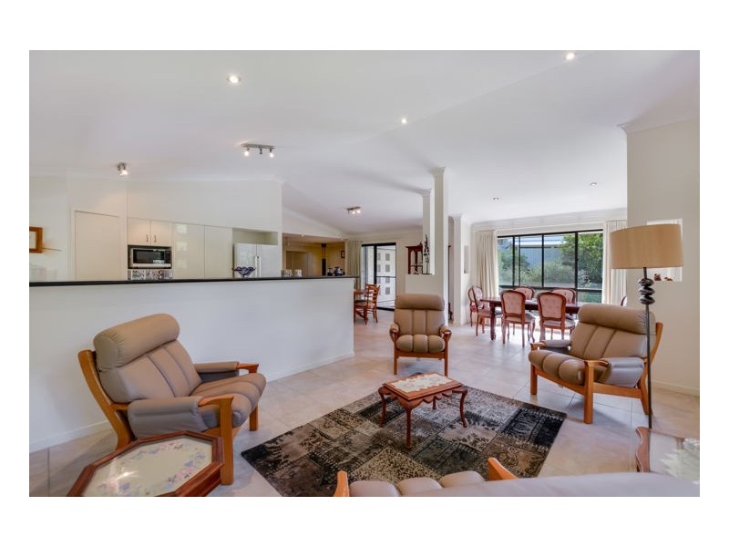 28 Billabong Place, Mapleton QLD 4560