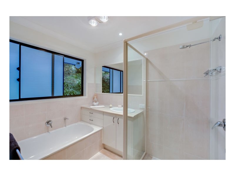 28 Billabong Place, Mapleton QLD 4560