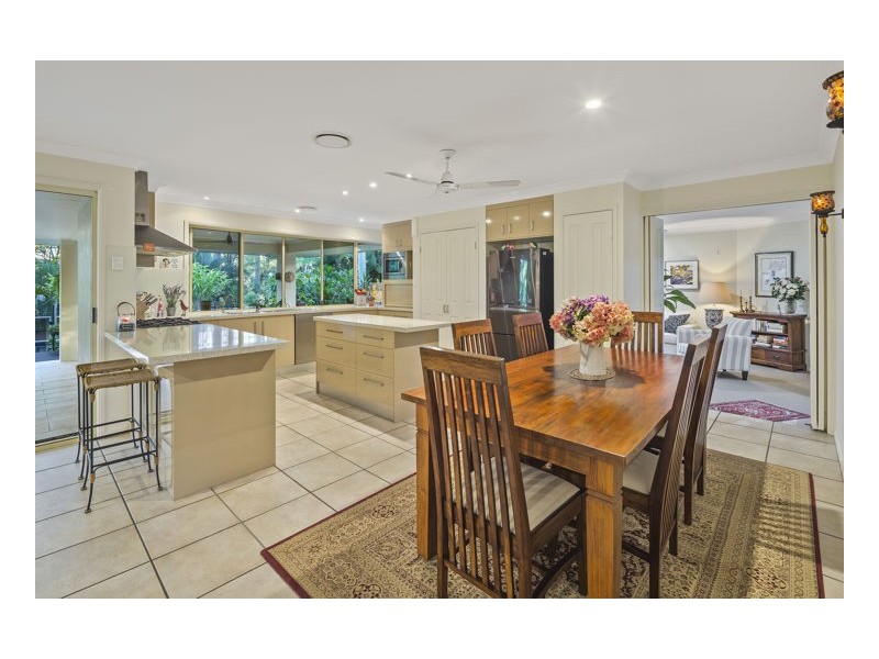 72 Topview Drive, Tanawha QLD 4556