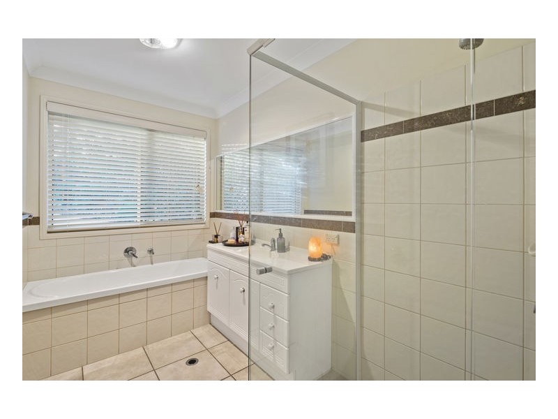 72 Topview Drive, Tanawha QLD 4556