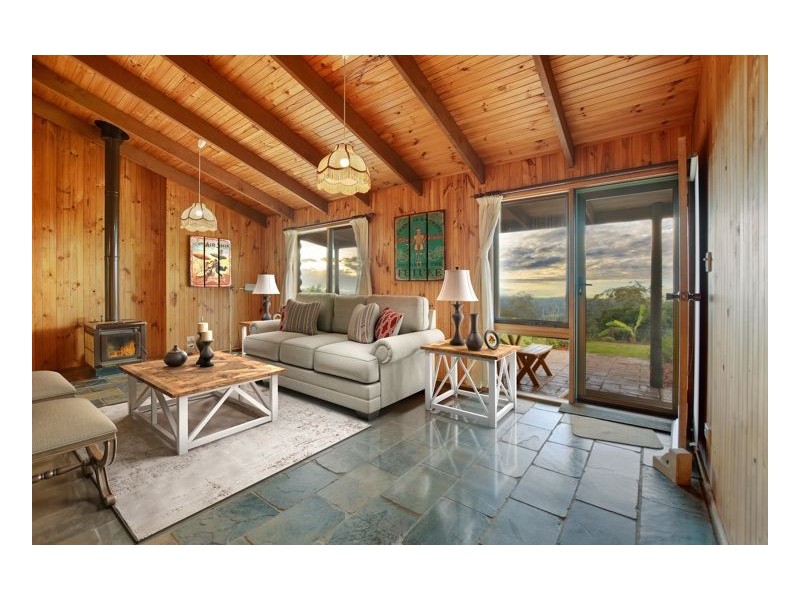 11 Melia Court, Mapleton QLD 4560