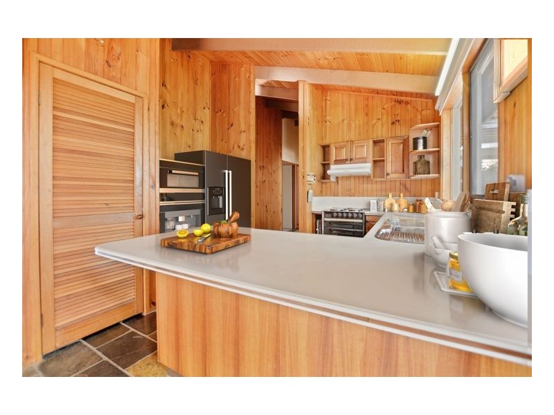 11 Melia Court, Mapleton QLD 4560