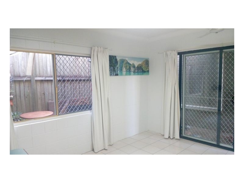 8 Post Office Road, Mapleton QLD 4560