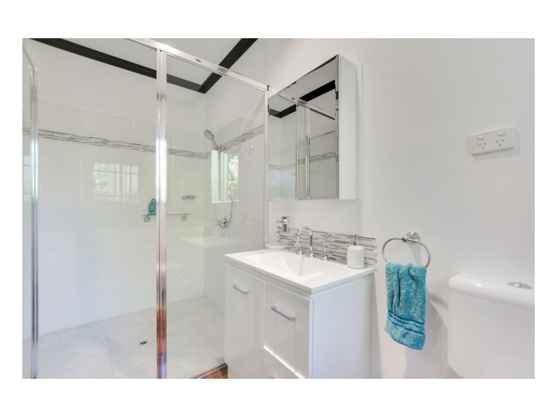 90 Flaxton Drive, Mapleton QLD 4560