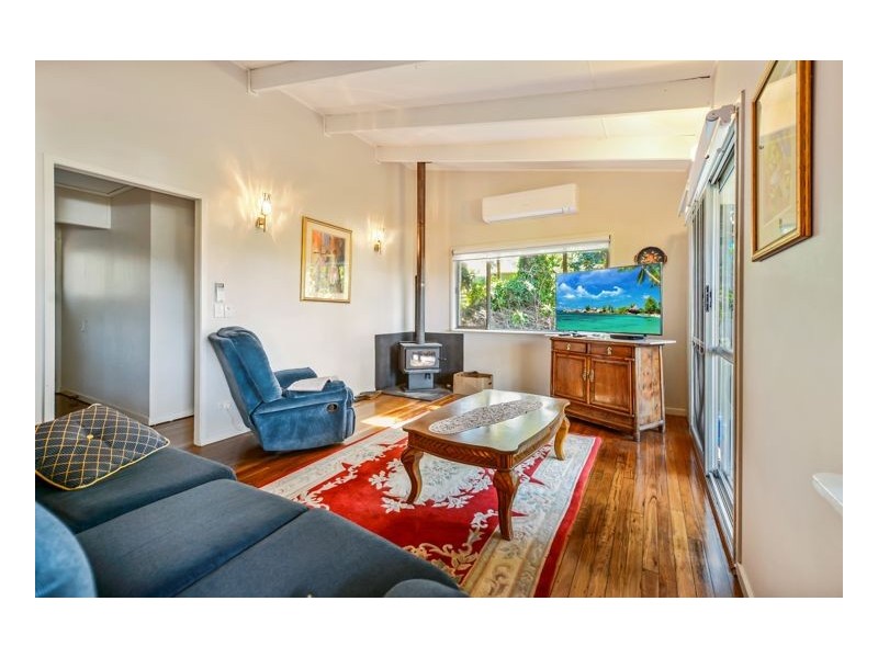 132 Flaxton Drive, Mapleton QLD 4560